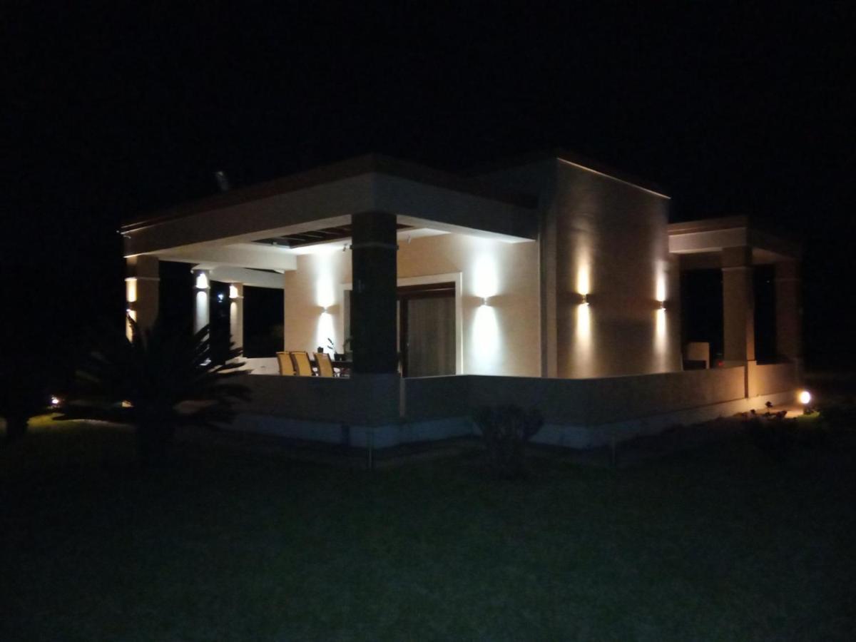 Kos Villa - Family Comfort With Large Garden, Jacuzzi Extérieur photo