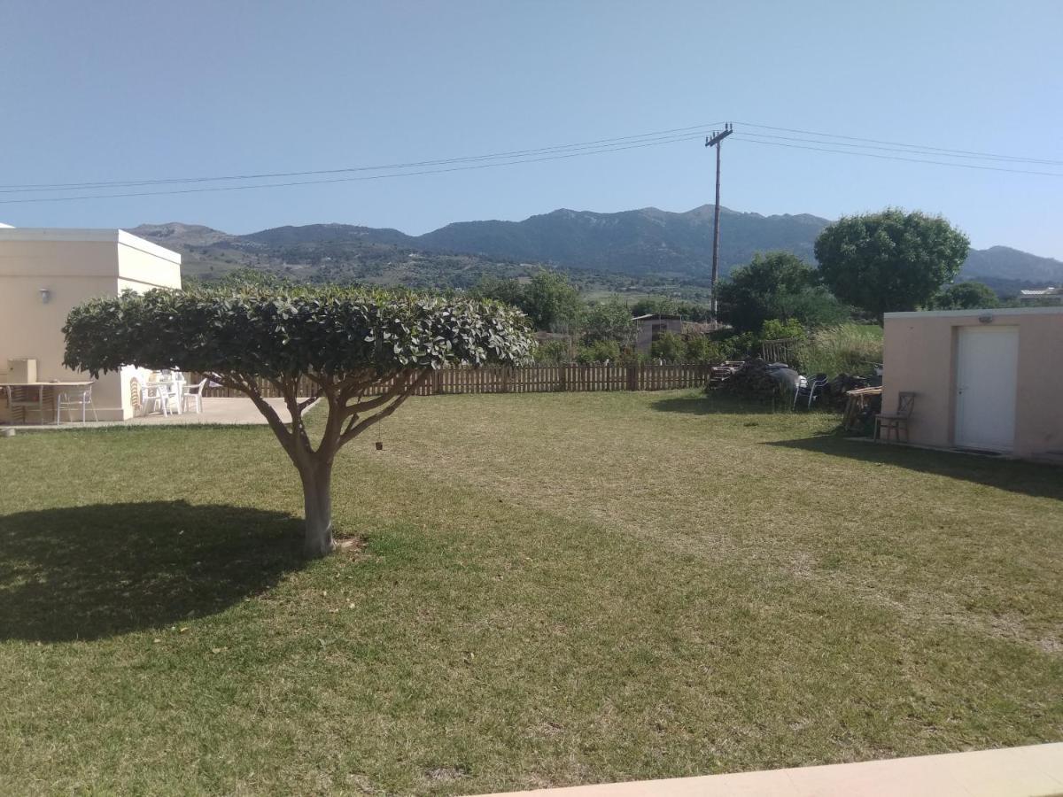 Kos Villa - Family Comfort With Large Garden, Jacuzzi Extérieur photo