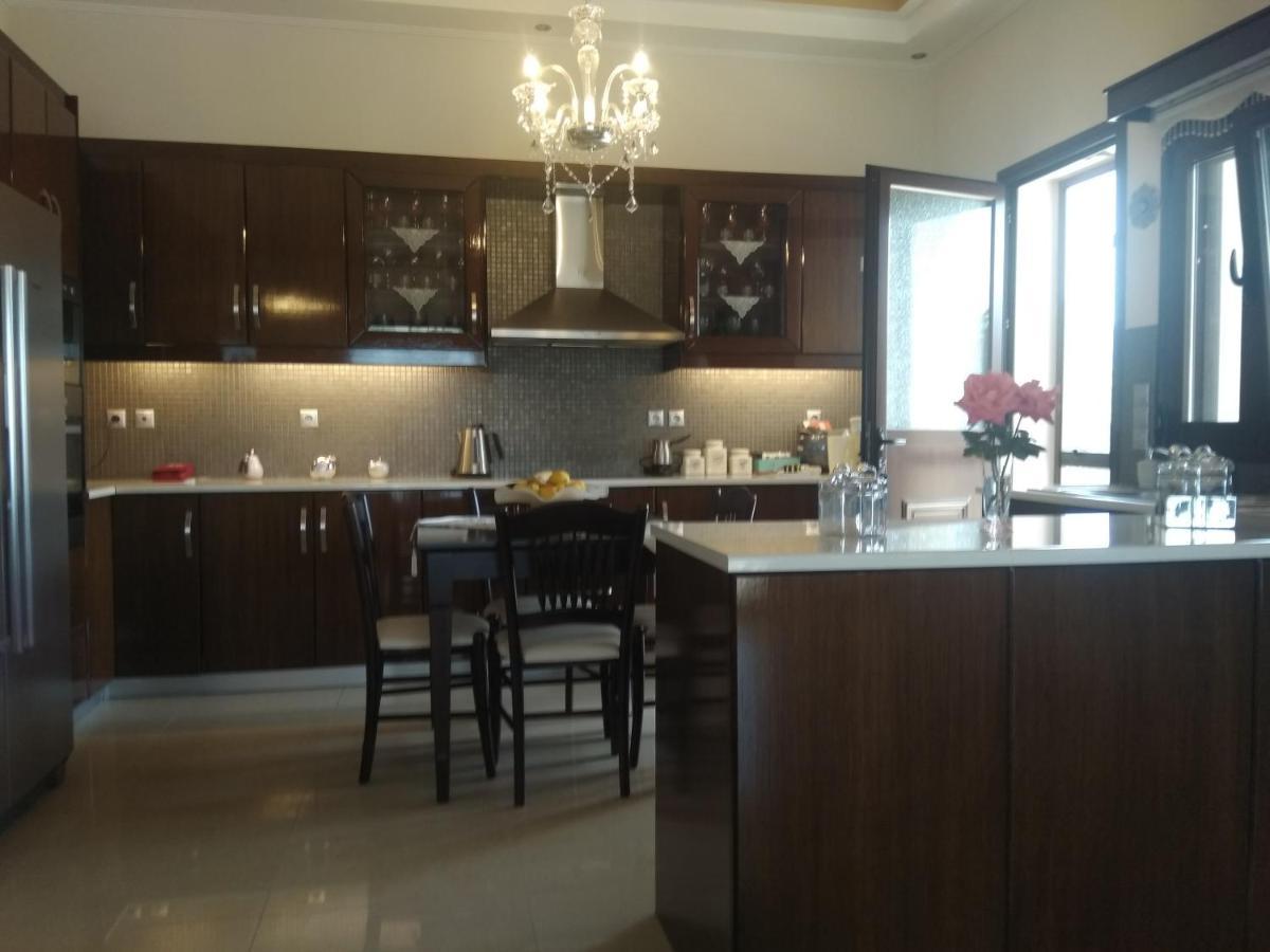 Kos Villa - Family Comfort With Large Garden, Jacuzzi Extérieur photo
