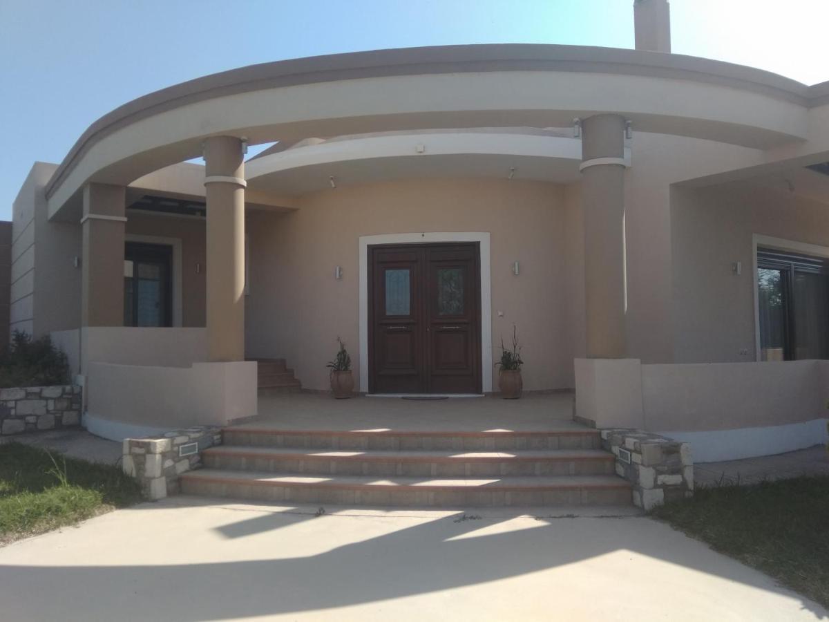 Kos Villa - Family Comfort With Large Garden, Jacuzzi Extérieur photo