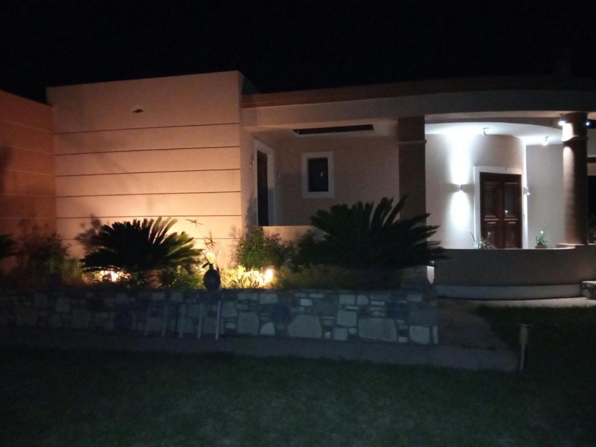 Kos Villa - Family Comfort With Large Garden, Jacuzzi Extérieur photo