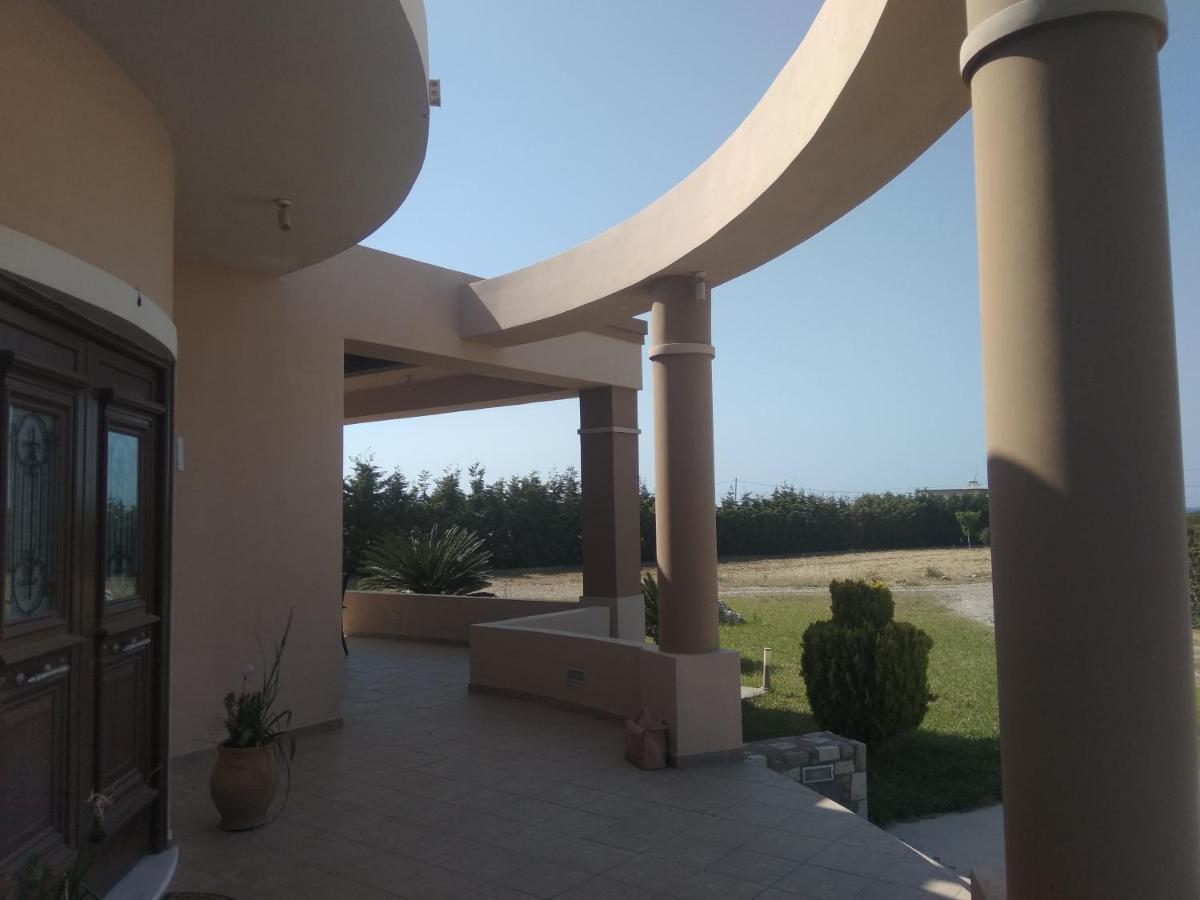 Kos Villa - Family Comfort With Large Garden, Jacuzzi Extérieur photo