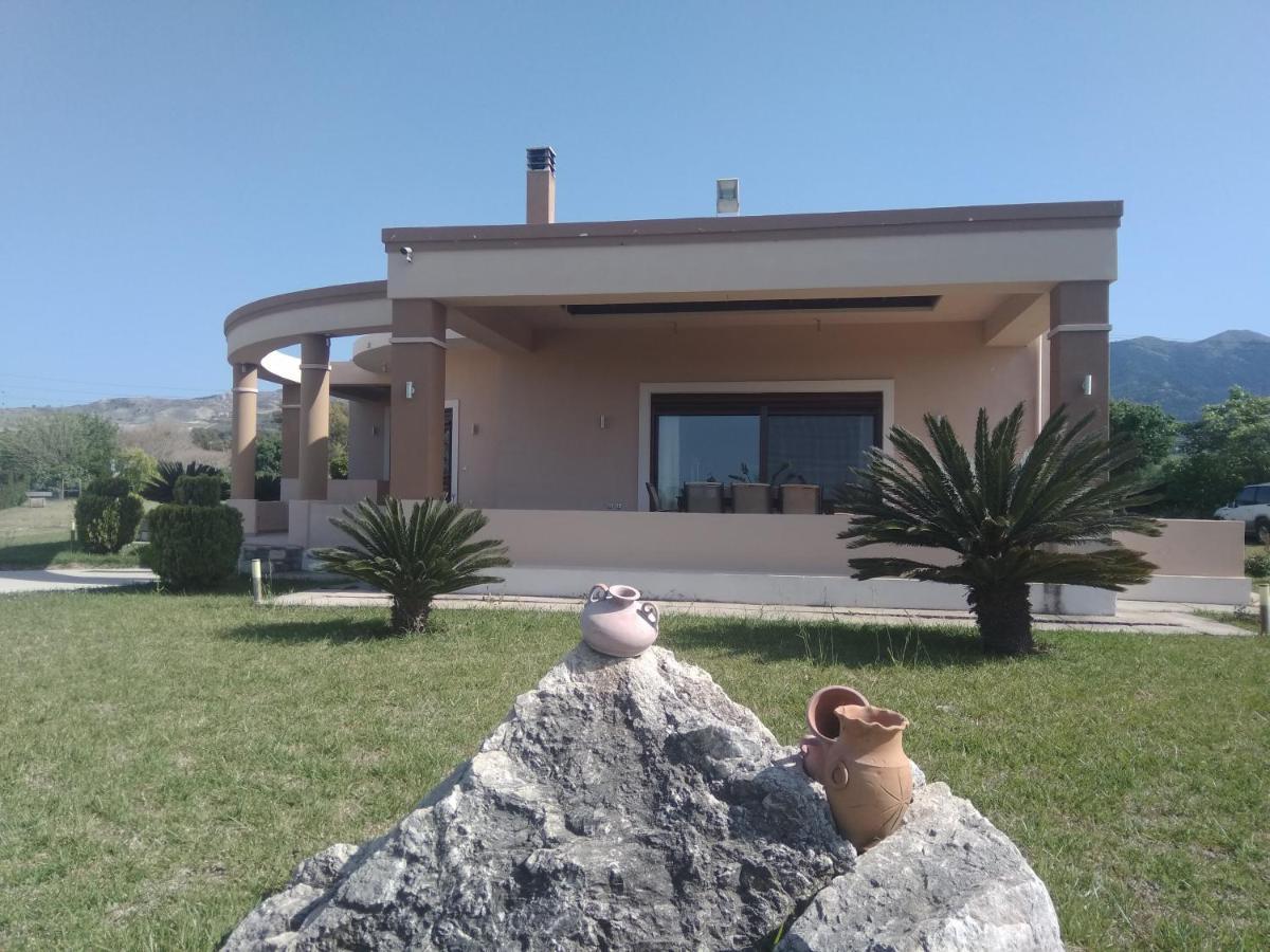 Kos Villa - Family Comfort With Large Garden, Jacuzzi Extérieur photo