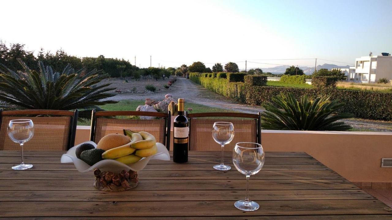 Kos Villa - Family Comfort With Large Garden, Jacuzzi Extérieur photo